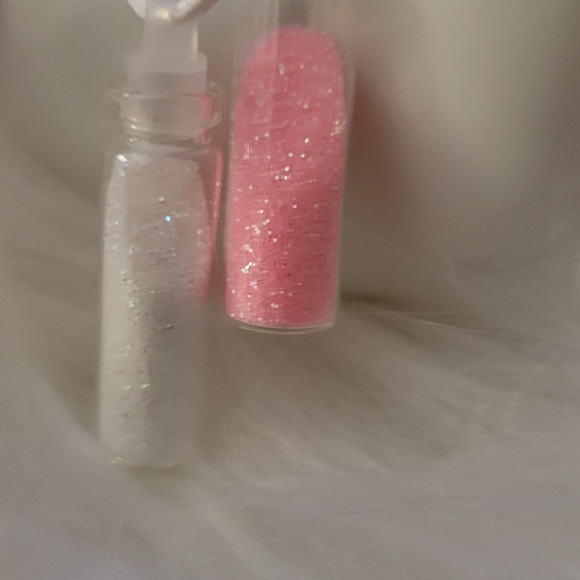 fairy dust necklaces pink and white - Picture 3 of 4